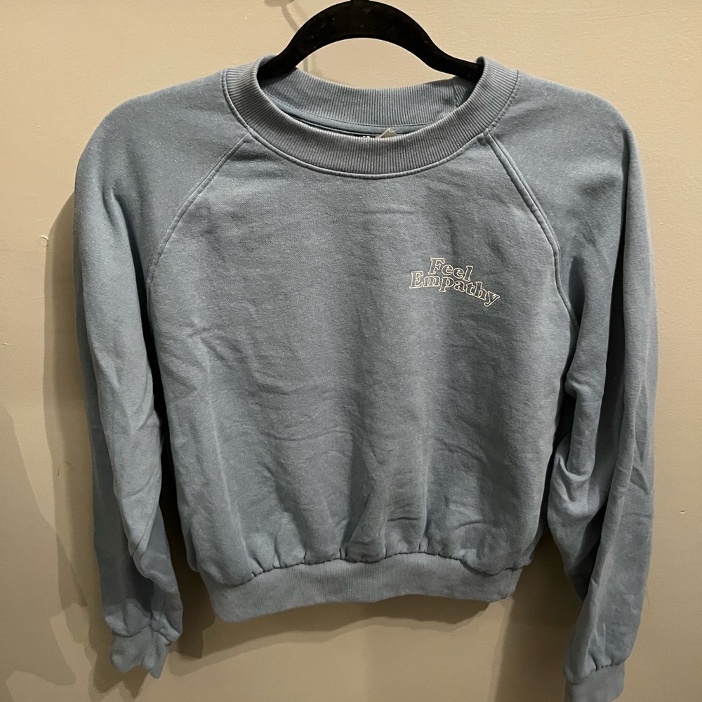Cropped crew neck sweater size small